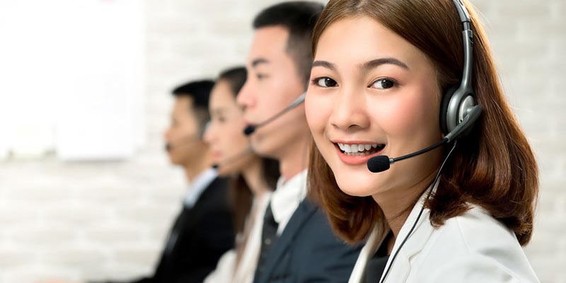 Bộ phận chăm sóc khách hàng 77Win hỗ trợ thành viên nhiệt tình và chu đáo